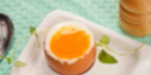 Calorie content of soft-boiled and hard-boiled eggs, as well as boiled whites and yolks