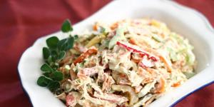 Найсмачніші салати з кальмарами (12 простих рецептів)